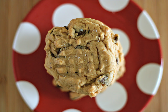 peanut butter chocolate chunk cookies | recipe for sunday baking