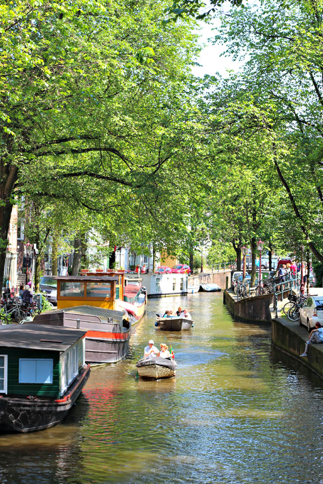 a layover in amsterdam via Finding Beautiful Truth