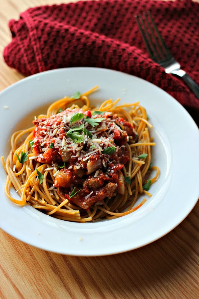 spaghetti with classic meat sauce