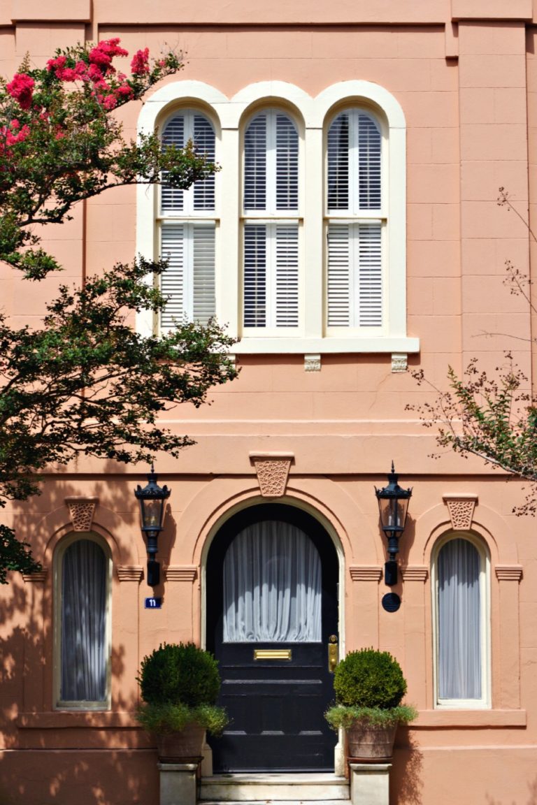 charleston, rainbow row, finding beautiful truth, aubry lybbert