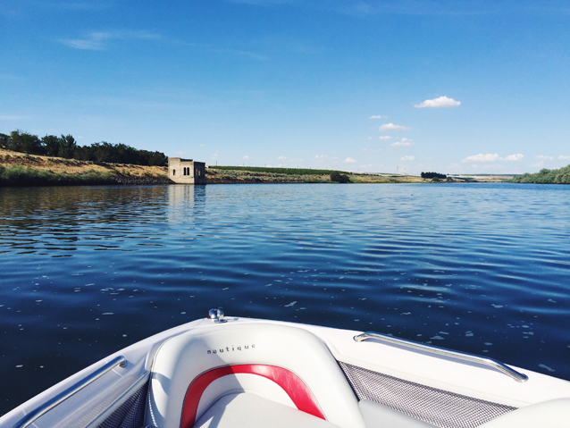 boating in washington, travel diary, waterskiing