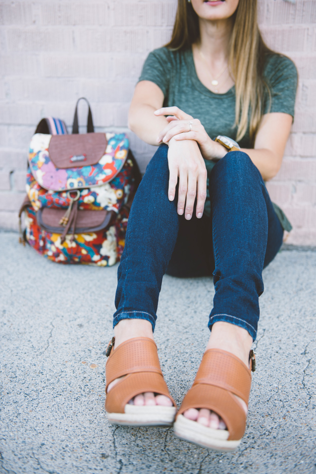 sakroots, gap legging jeans, finding beautiful truth