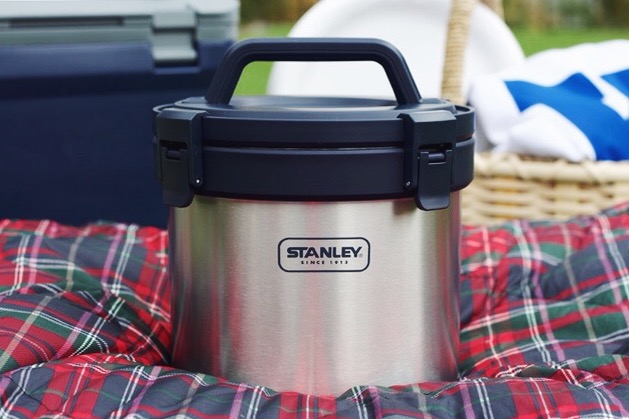 tailgating essentials, stanley crockpot, finding beautiful truth