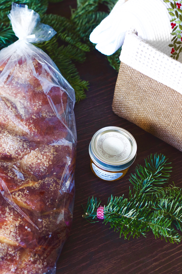 christmas gift basket, finding beautiful truth, christmas gift idea