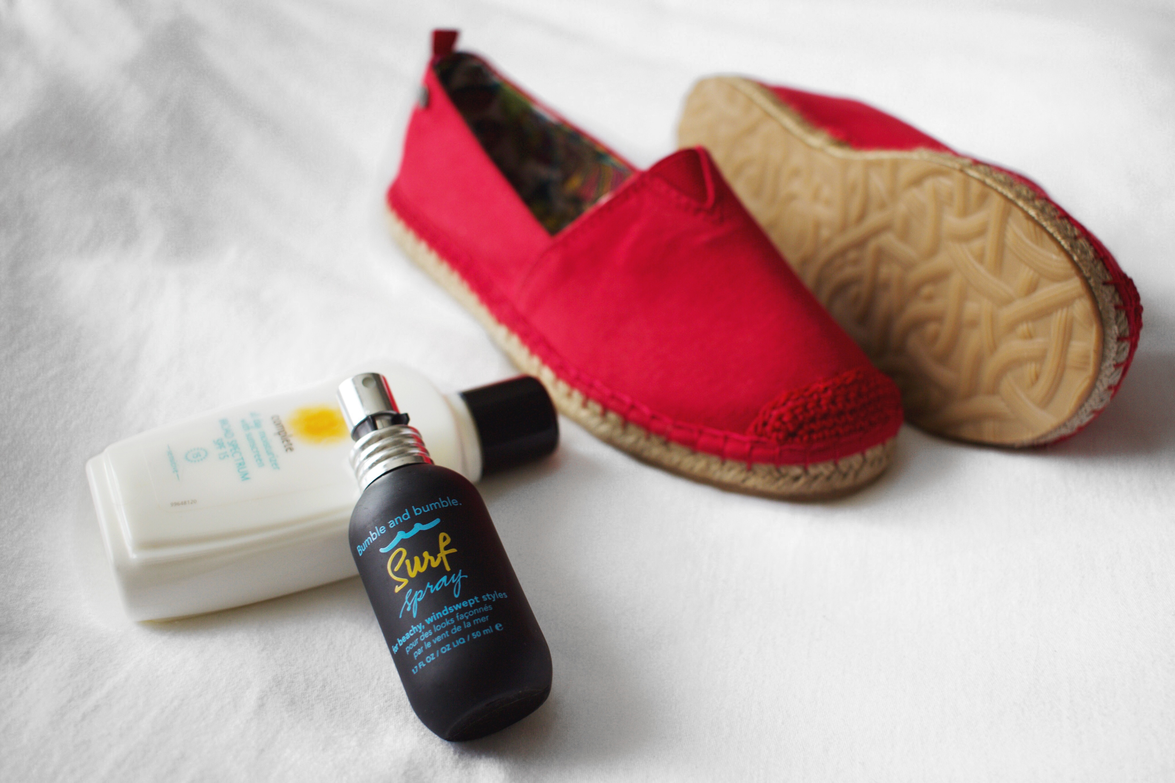 poolside essentials, finding beautiful truth, sakroots