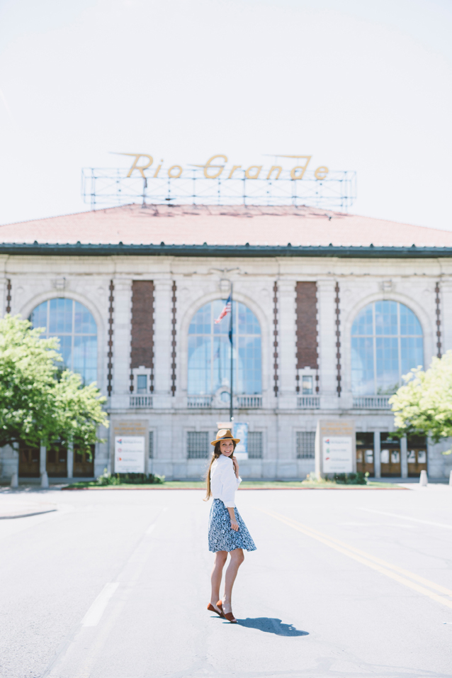 white denim jacket, finding beautiful truth, casual summer style