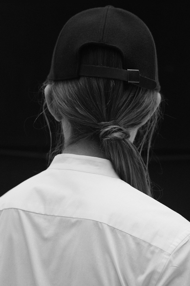 wrapped low pony with baseball cap