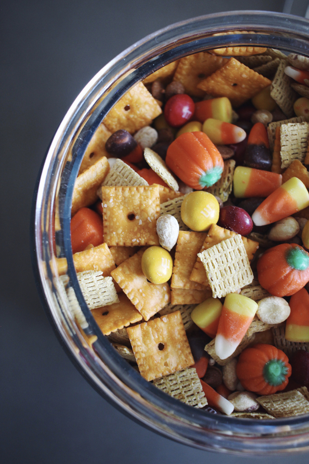 pumpkin spice trail mix via Finding Beautiful Truth