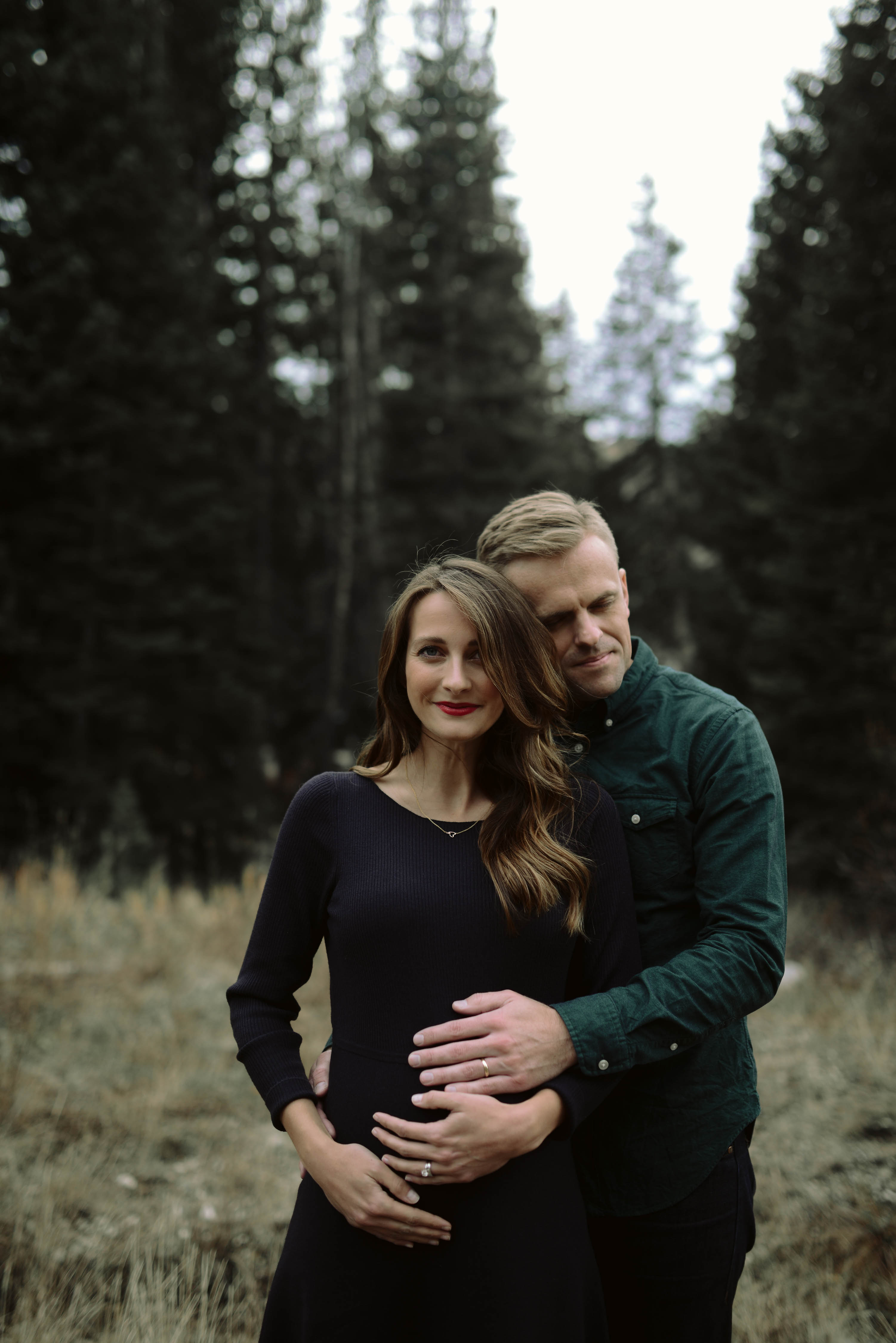 maternity photos via Finding Beautiful Truth
