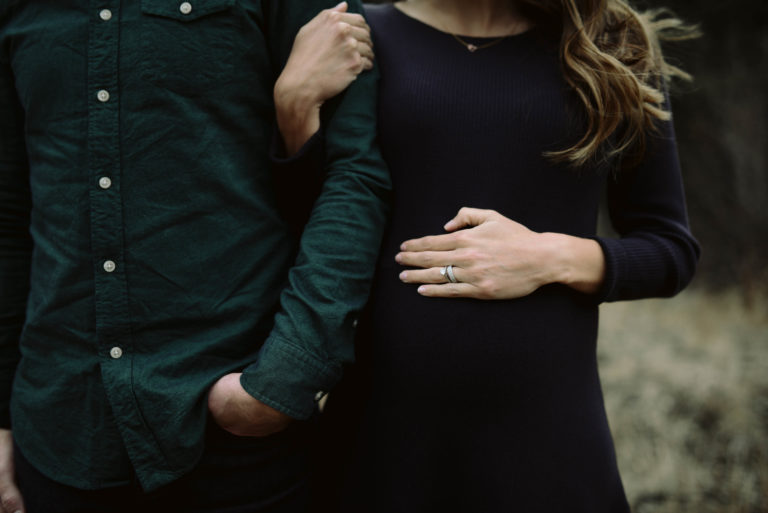 maternity photos via Finding Beautiful Truth