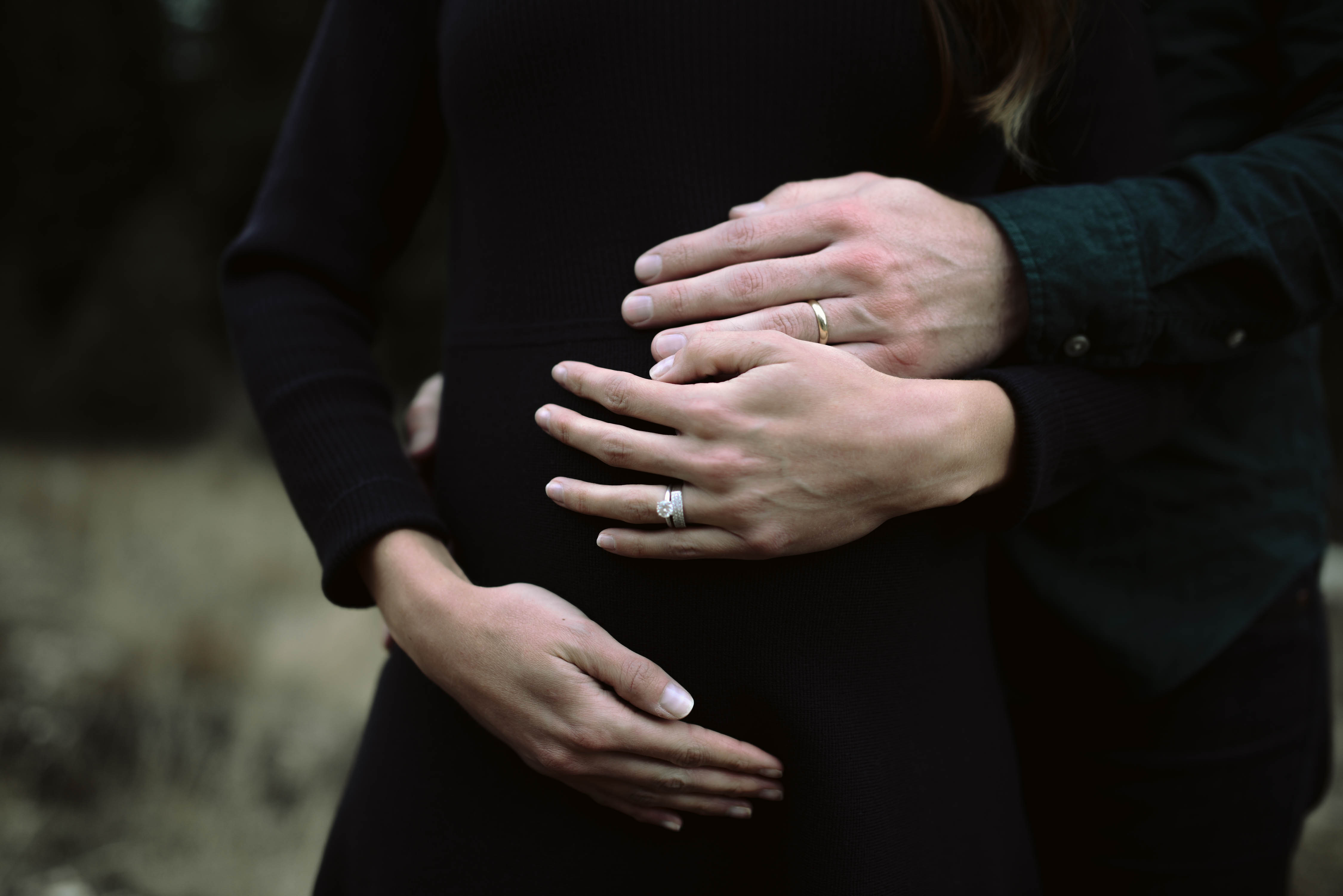 maternity photos via Finding Beautiful Truth