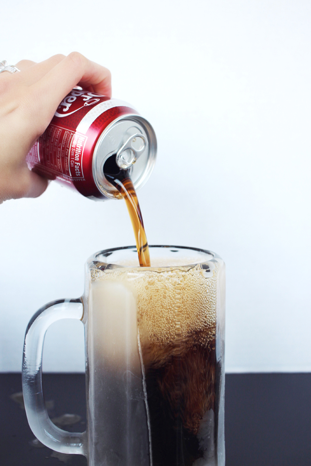 DIY Dr Pepper soda bar + tailgating tips | via Finding Beautiful Truth