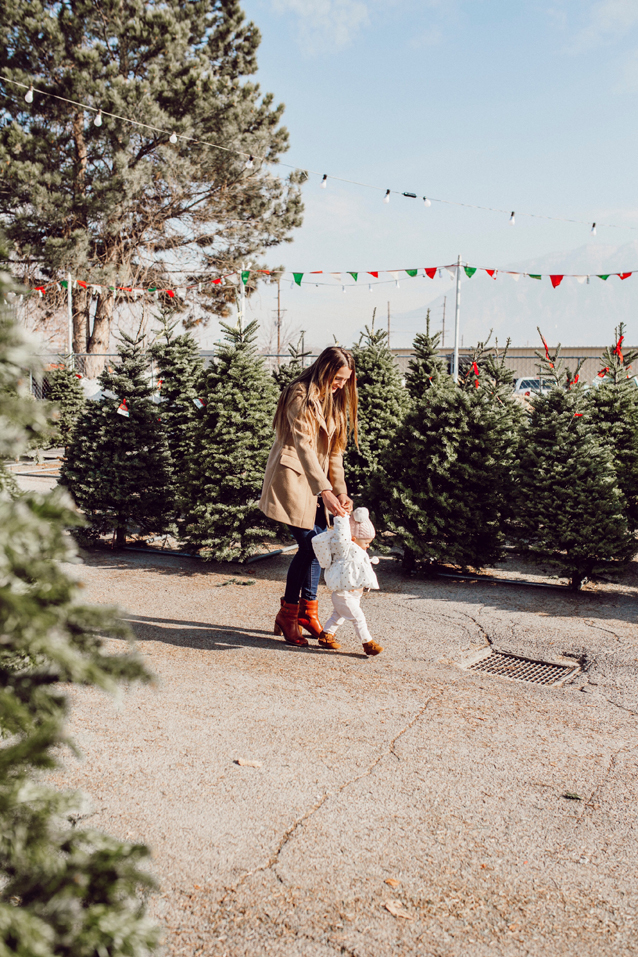 shopping for Mary Jane's first Christmas tree | via Finding Beautiful Truth