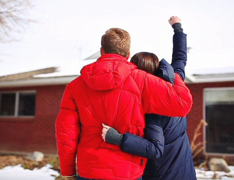 Home Reno: We Bought a Fixer Upper!