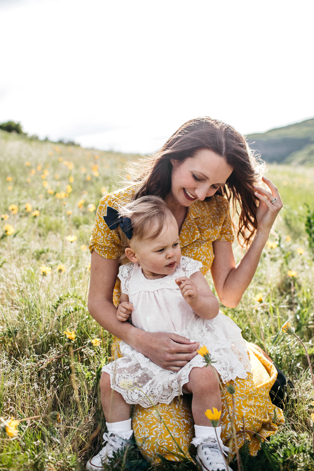 provo canyon maternity + family photos | Finding Beautiful Truth