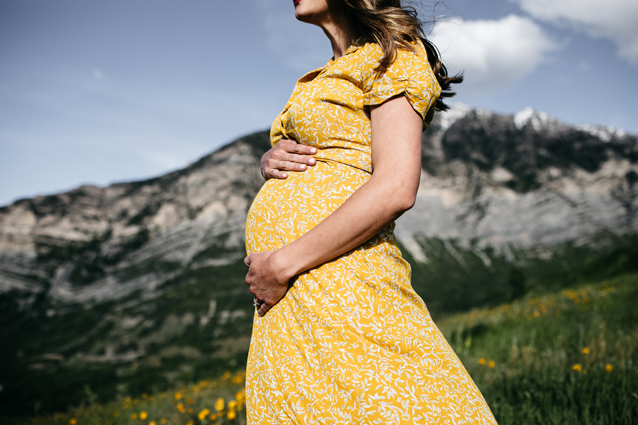 provo canyon maternity + family photos | Finding Beautiful Truth