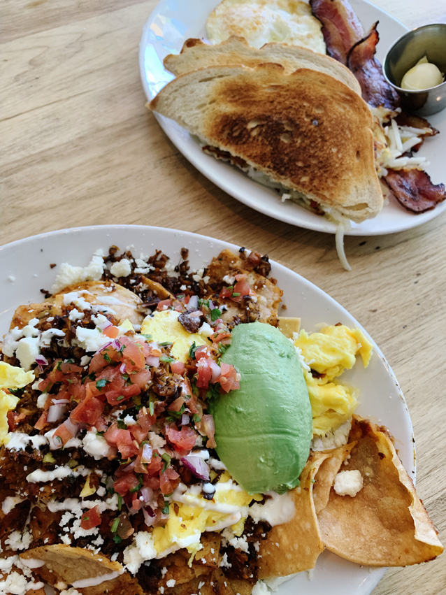 king's highway for palm springs brunch | Finding Beautiful Truth