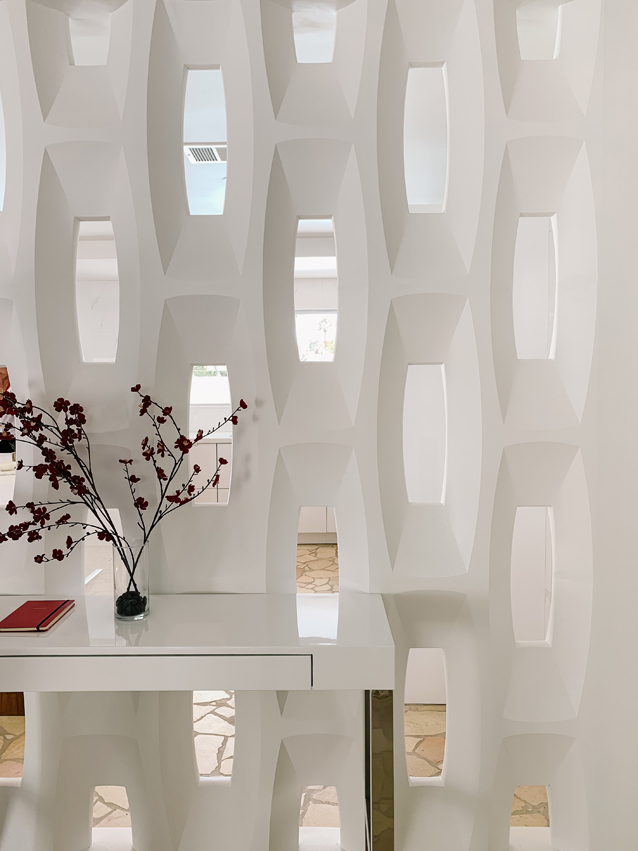 palm springs mcm interior inspo via Finding Beautiful Truth