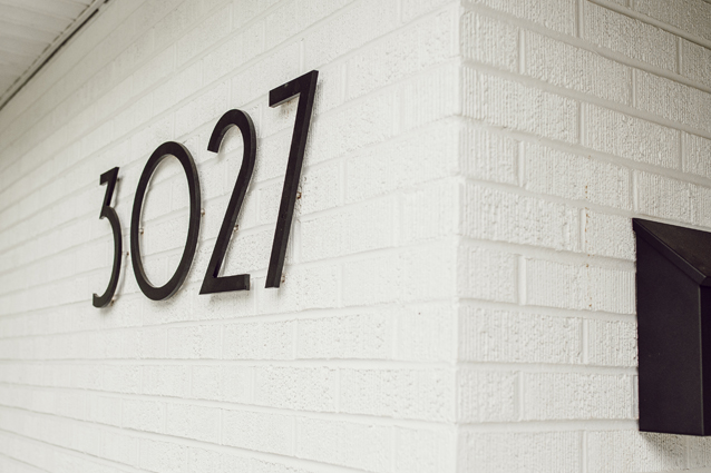 our mcm exterior | vendor details + sources for our mid-century modern renovation