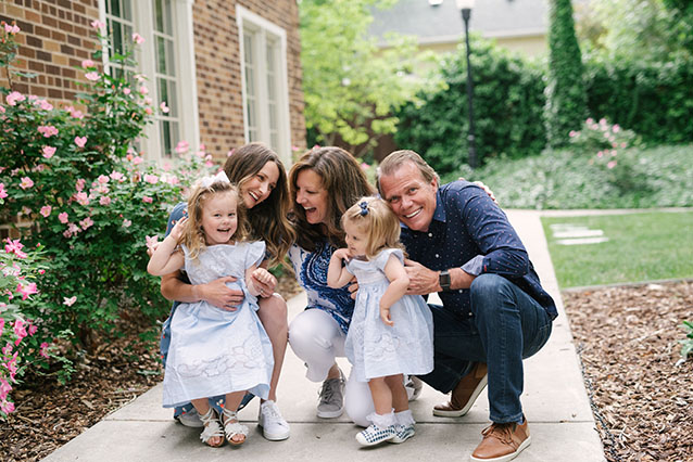 what to wear for family photos | Finding Beautiful Truth