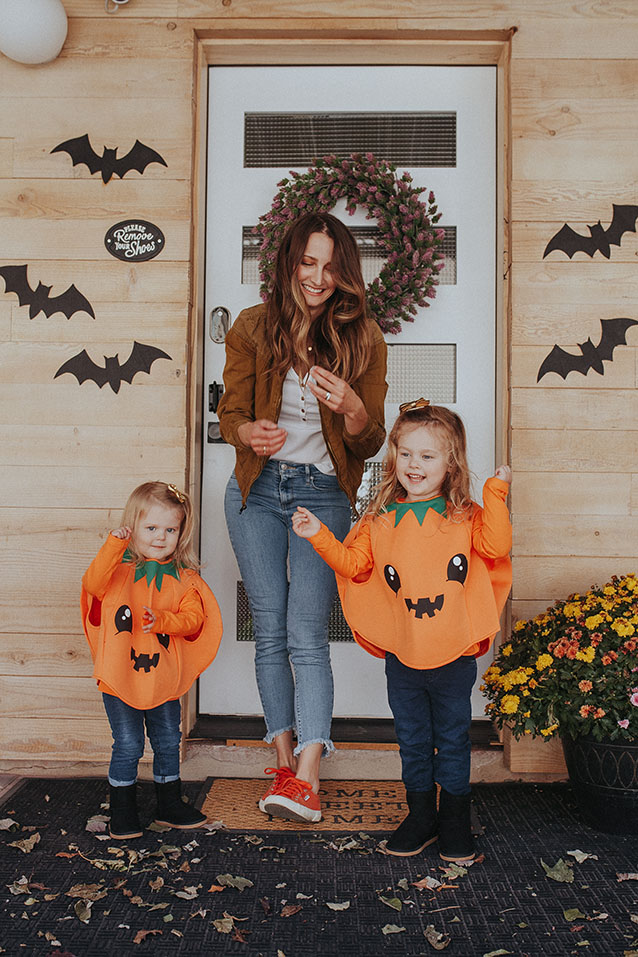 Pumpkin Costumes + Halloween Porch Decor