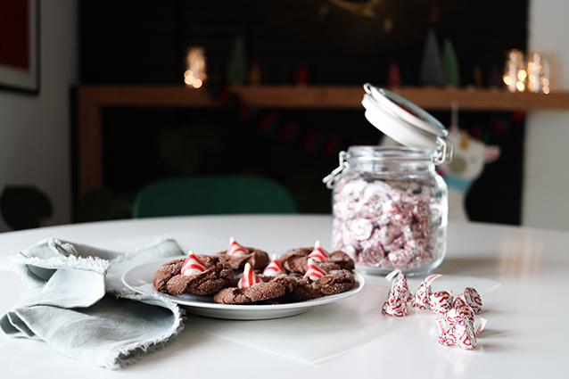 Baking Holiday Cookies with Kids | Cake Box Recipe via Finding Beautiful Truth