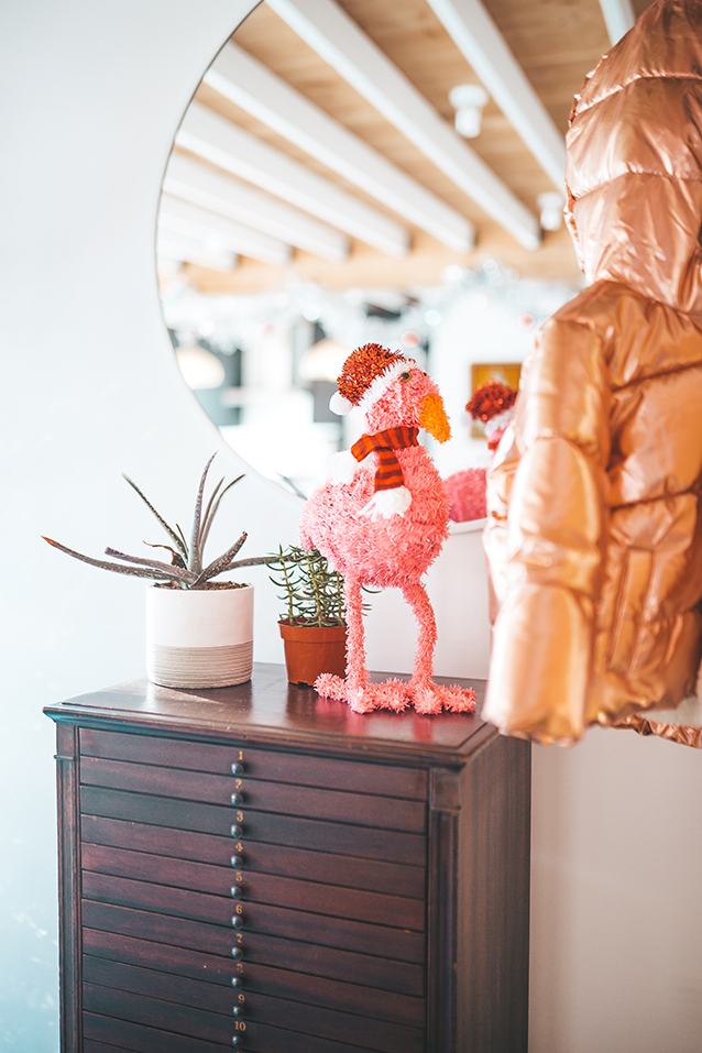 holiday gingerbread party | Mid-Century Holiday Decor via Finding Beautiful Truth