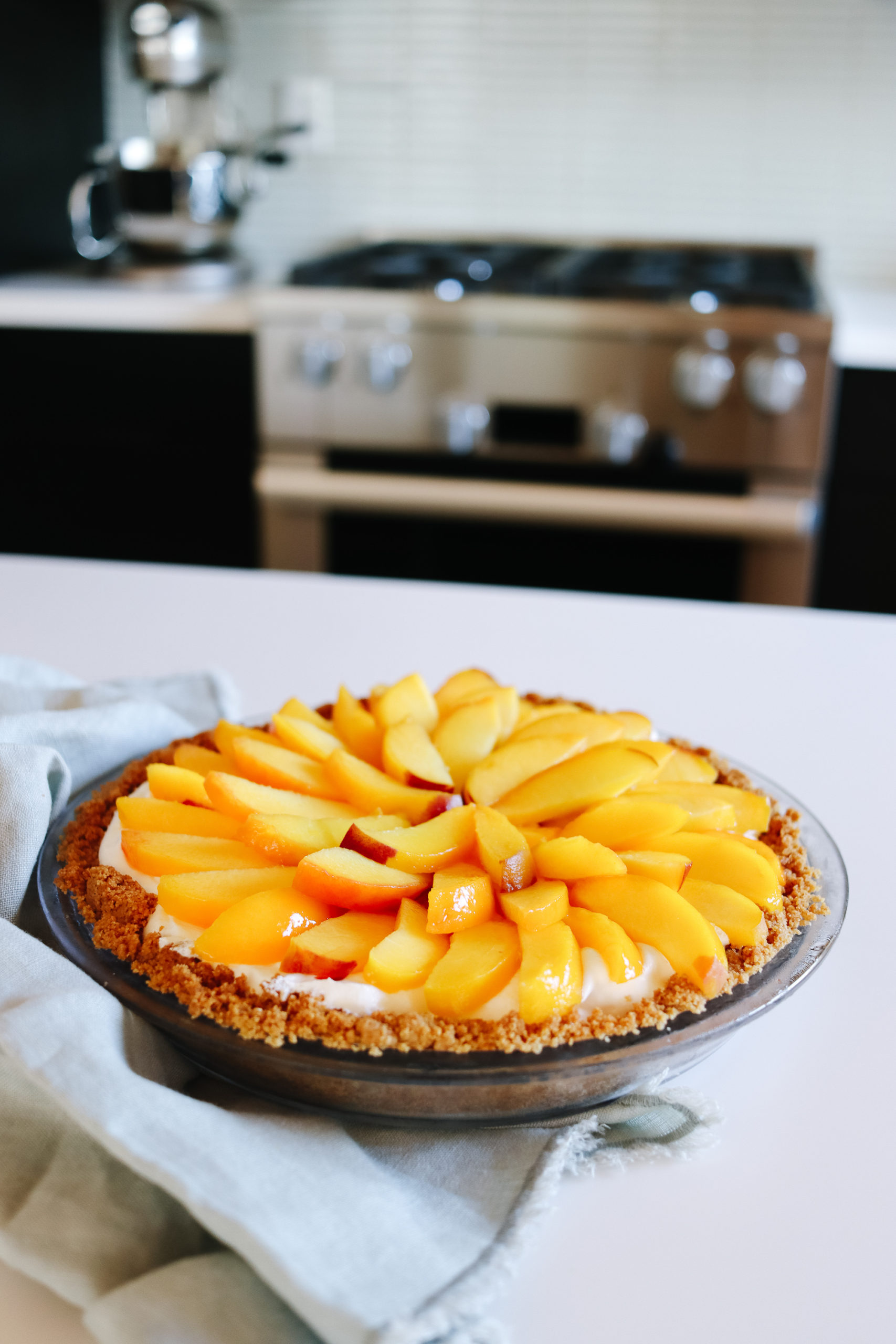 summer peach pie + graham cracker crust recipe