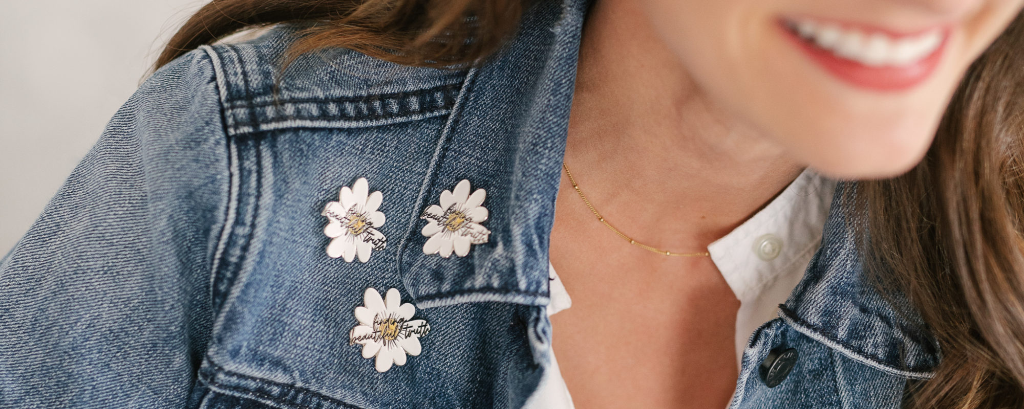 the daisy enamel pin | the fbt shop
